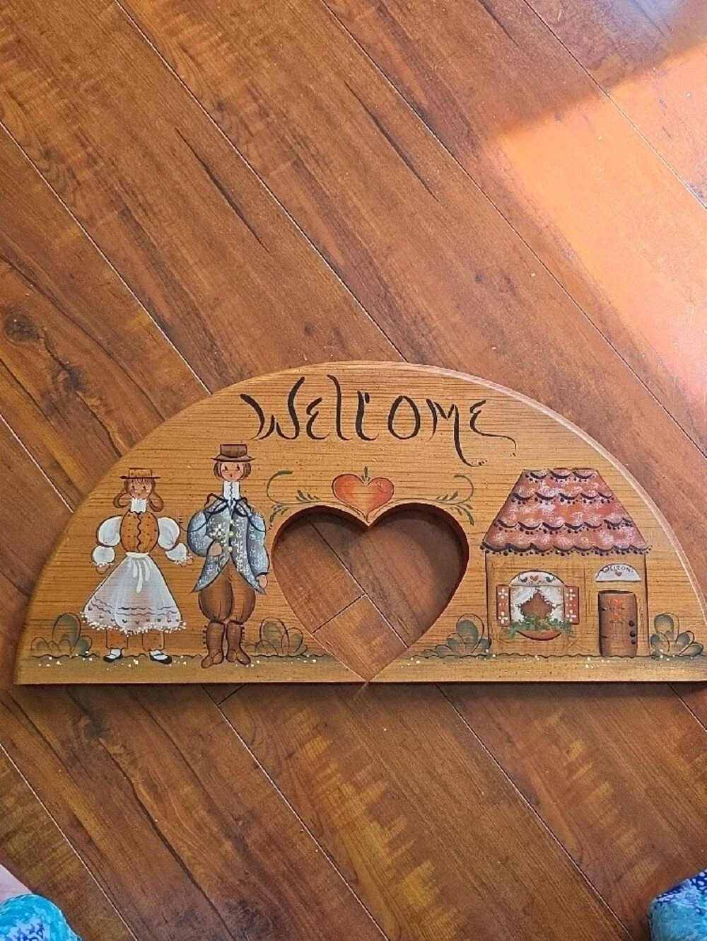 Welcome Heart-Cut Wooden Wall Decor in Brown and Cream
